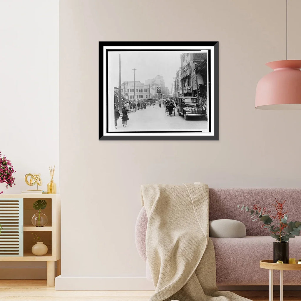 Framed Print 17-7/8" x 21-7/8" Y66583