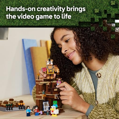 LEGO Minecraft Woodland Mansion Fighting Ring Building Toy for Kids Age 10+ Y815505