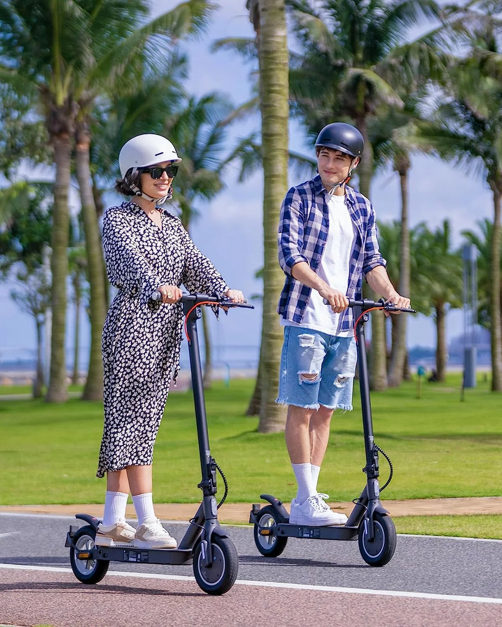350W Foldable Electric Scooter with 10 Solid Tires K161698