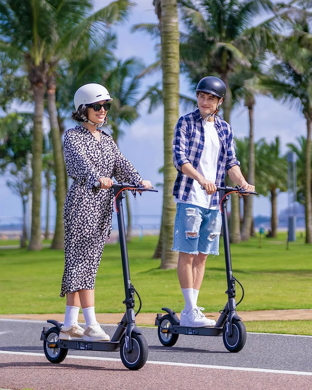 350W Foldable Electric Scooter with 10 Solid Tires K161698