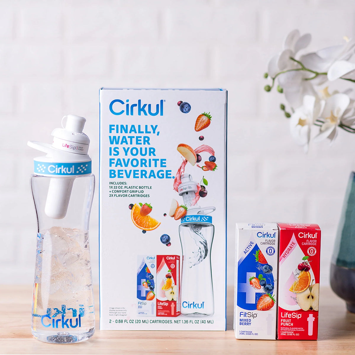 22oz Plastic Water Bottle Starter Kit with Blue Lid and 2 Flavor Cartridges H404658