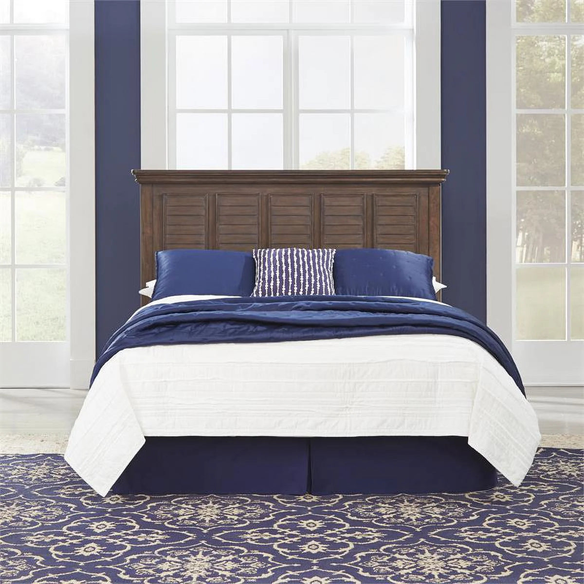 Wood Queen Headboard with Three Panels in Brown Q9775
