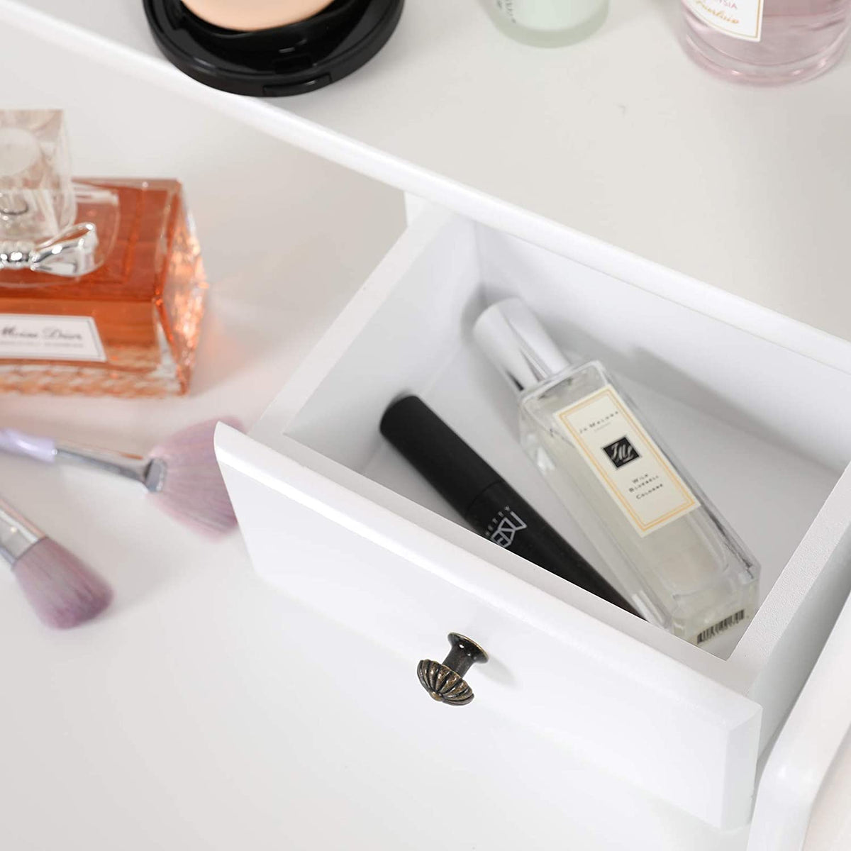 White Vanity Mirror Table Set with Stool P3131