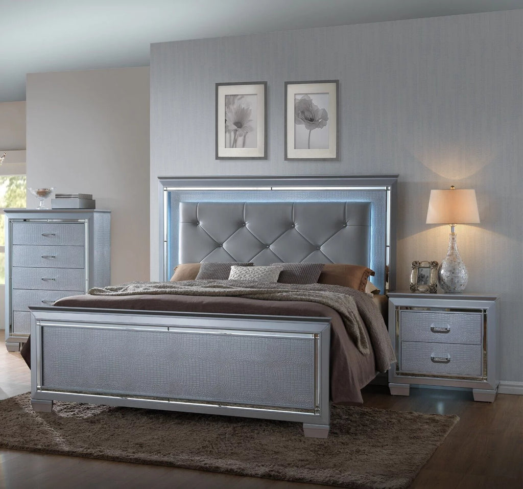 3pc Queen Size LED Upholstered Wood Bedroom Furniture Set D53767