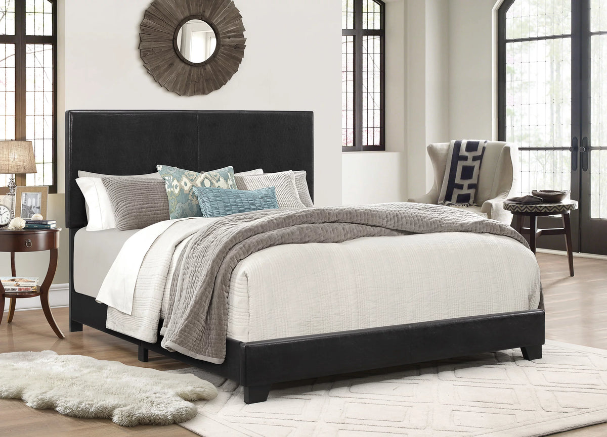 Black Faux Leather Full Bed I27357