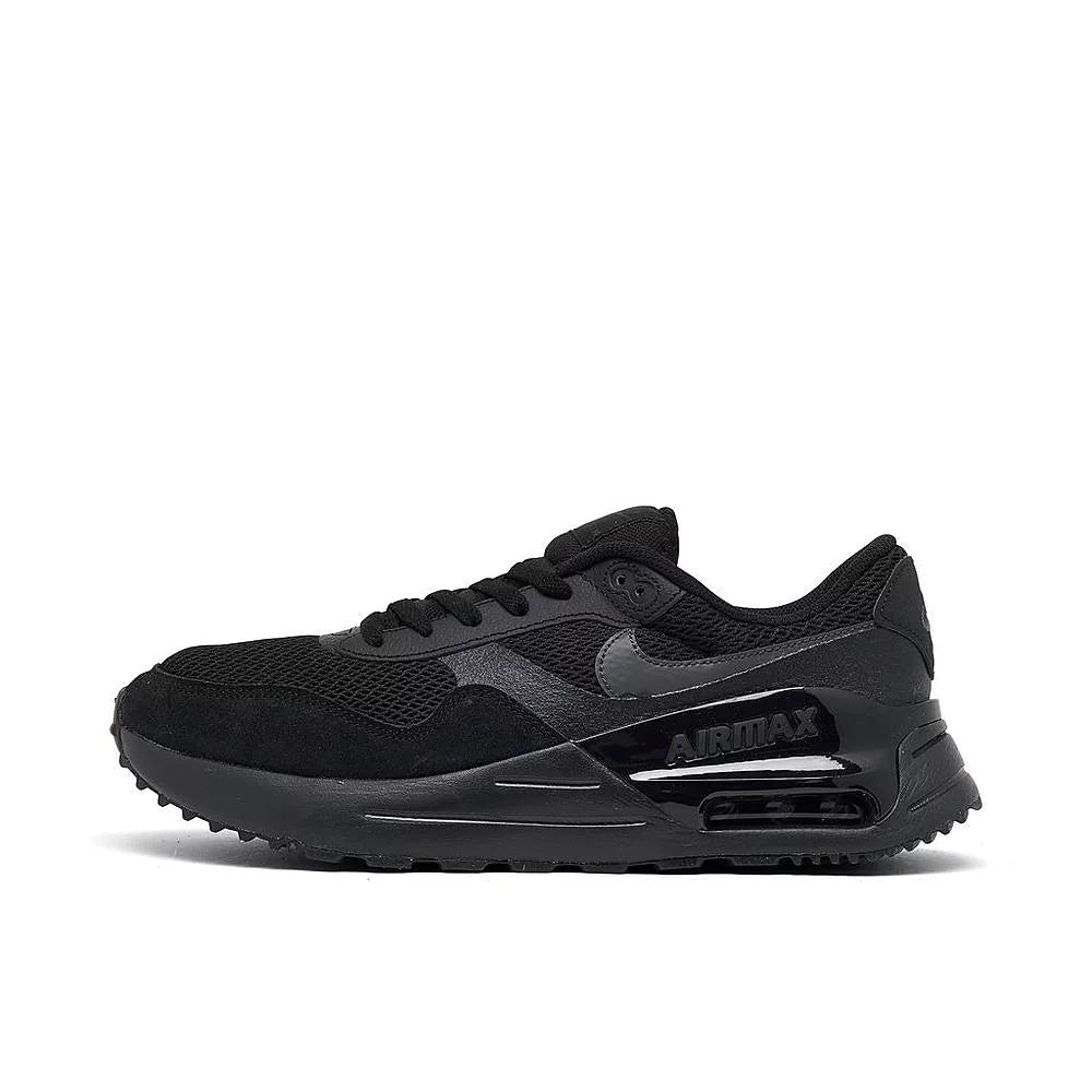 Black Low Top Running Shoes C813822