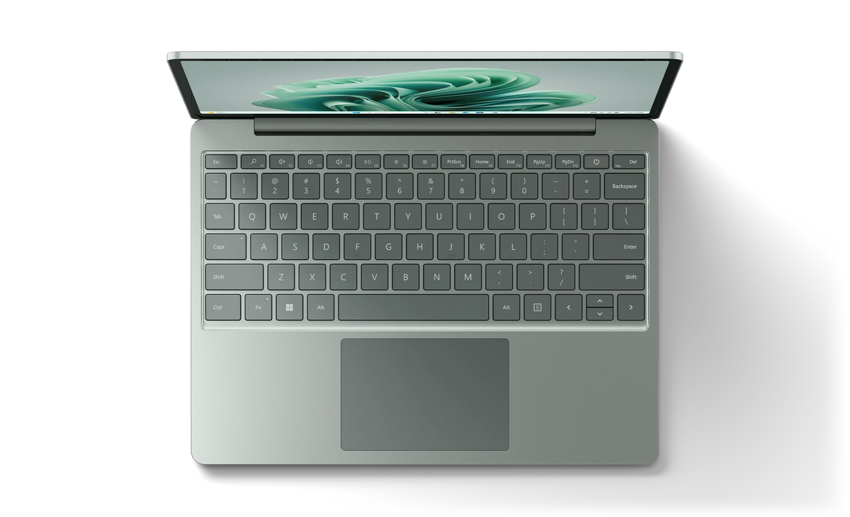 Sage Surface Laptop Go 3 O224
