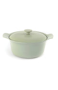 Cast Iron Covered Stockpot P13607