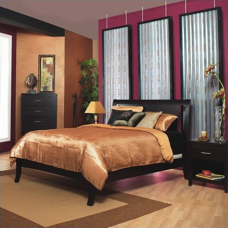 California King Low Profile Sleigh Bed T205