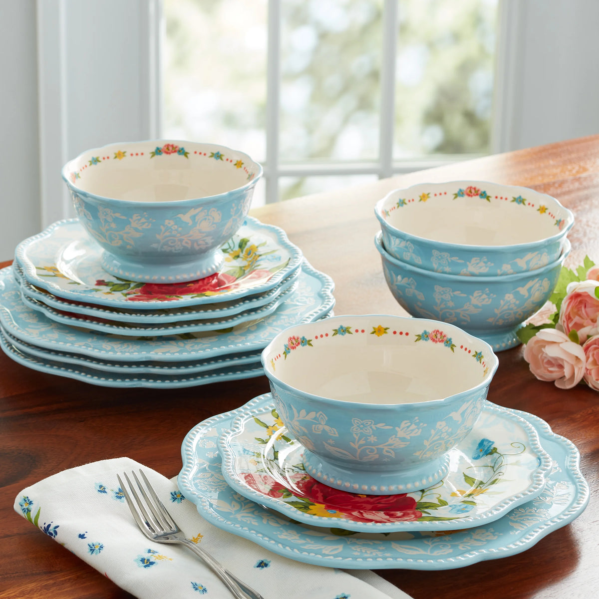 12-Piece Dinnerware Set U456458