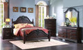 Queen 5 Piece Bedroom Set with Chest B704894