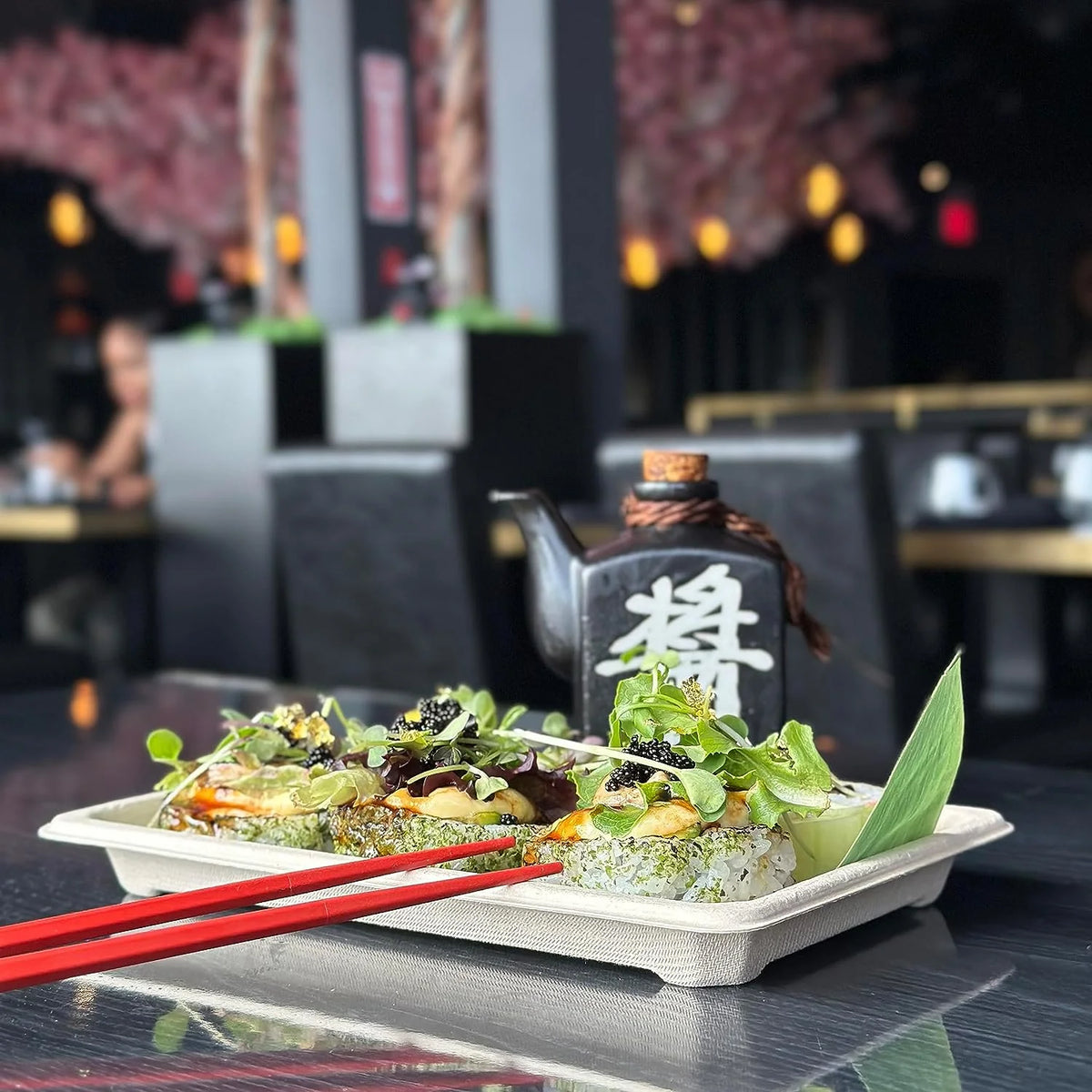 100 PACK Compostable Sugarcane Sushi Trays with Lids I79411
